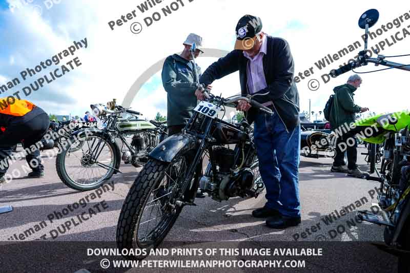 Vintage motorcycle club;eventdigitalimages;no limits trackdays;peter wileman photography;vintage motocycles;vmcc banbury run photographs